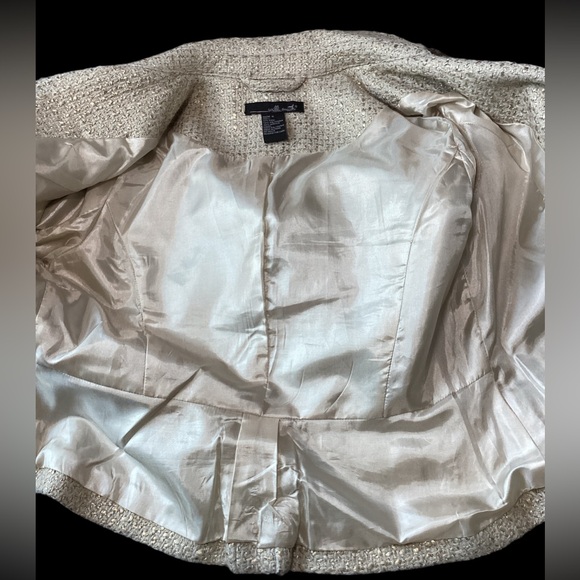 Wool Blend Tweed Cropped Jacket. B31 - Picture 10 of 16